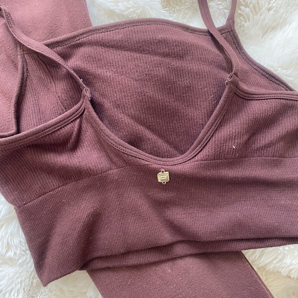 Fabletics Brown Knit Ribbed Two-Piece Active Set … - image 3